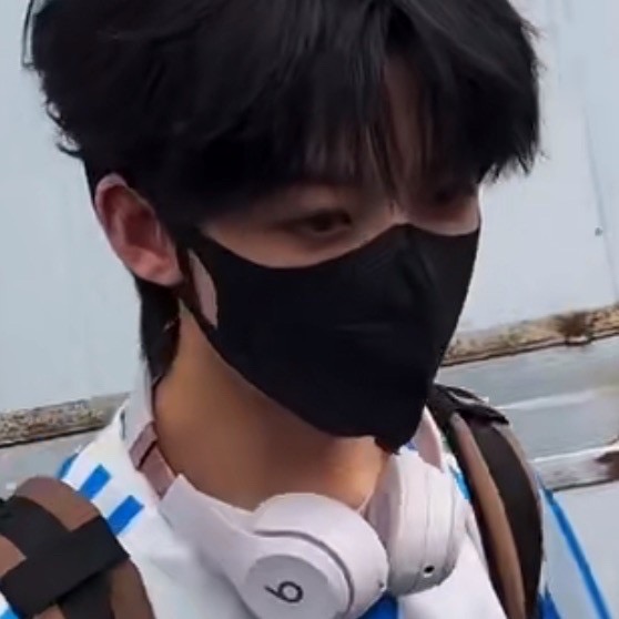 玩的开心吧宝宝