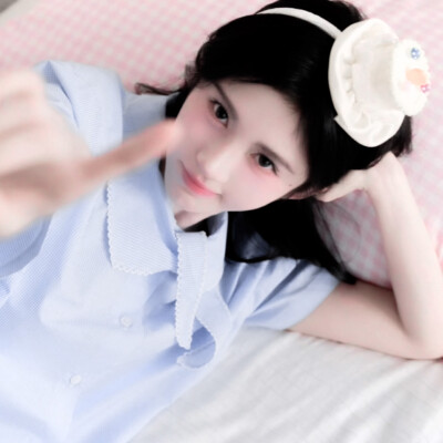 这个世界不会有人懂我的 除了草莓蛋糕