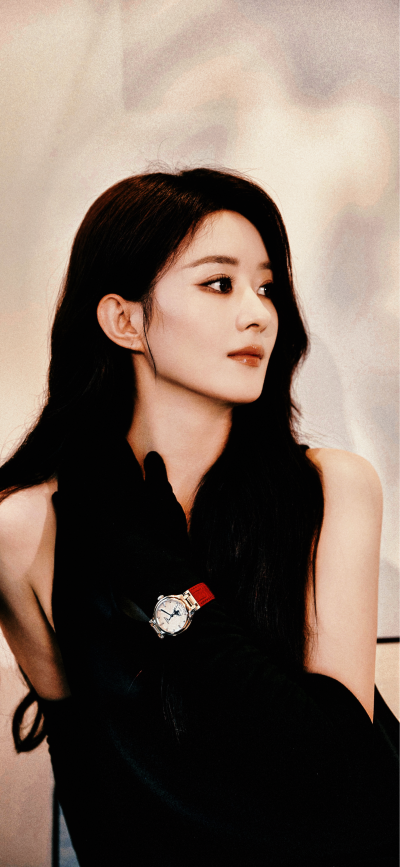 赵丽颖
拿图看简介