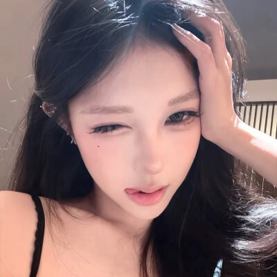 女头
二传头像注明出处