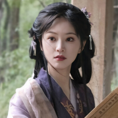 黄灿灿