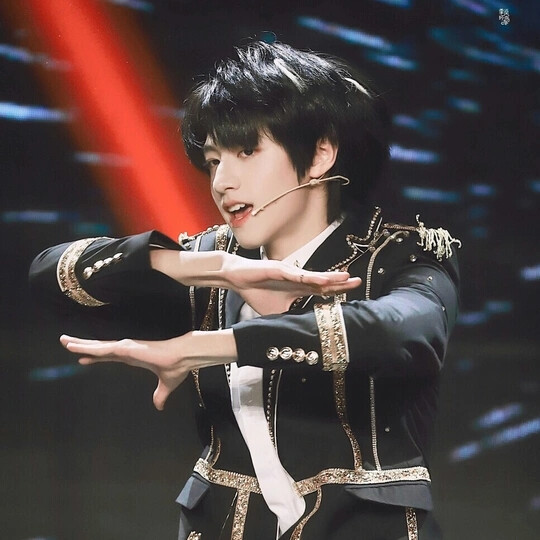 TOP登陆少年团—朱志鑫