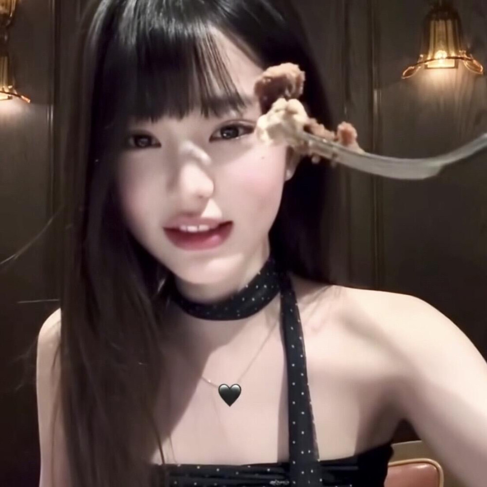 女头