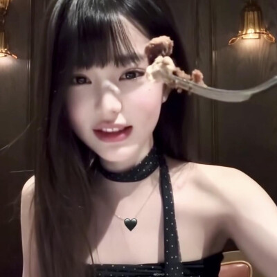 女头