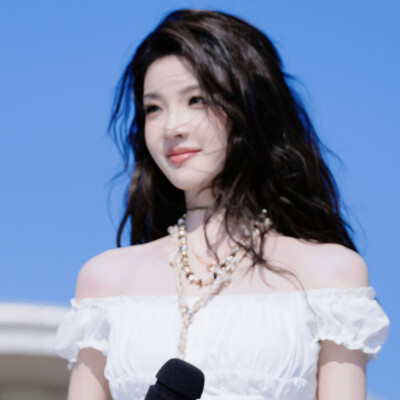 张淼怡
