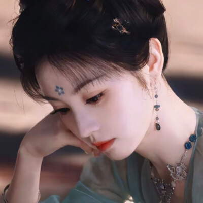 田曦薇