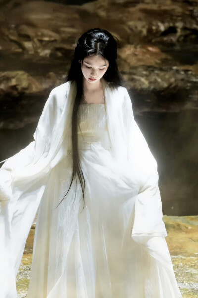 月鳞绮纪 雾妄言