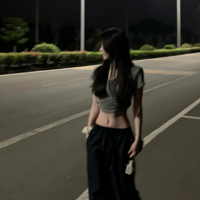 氛围感女头

