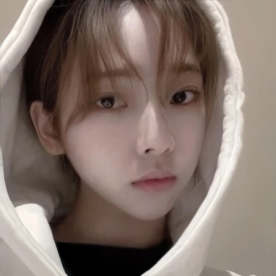 帽女
cr.我兔耳呢