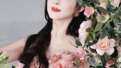 女主橙光素材
使用注明顾汵汐