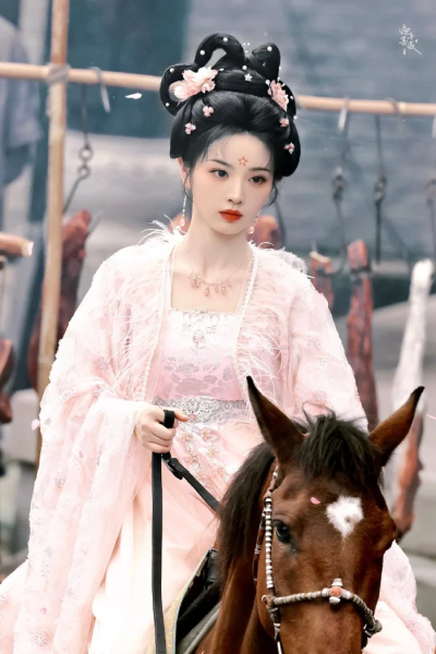 古装
