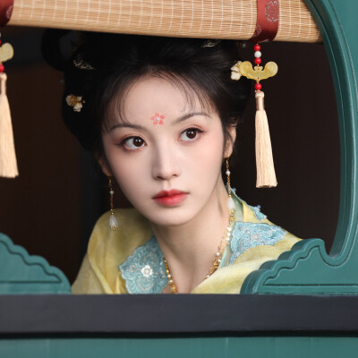 田曦薇