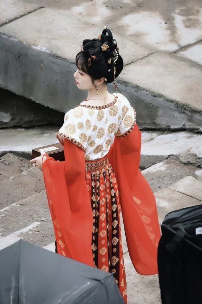 古装