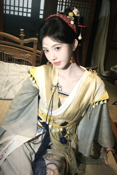 来战 阿黛