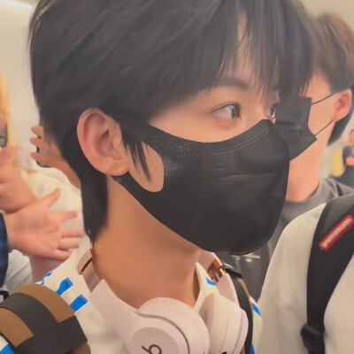 萌a