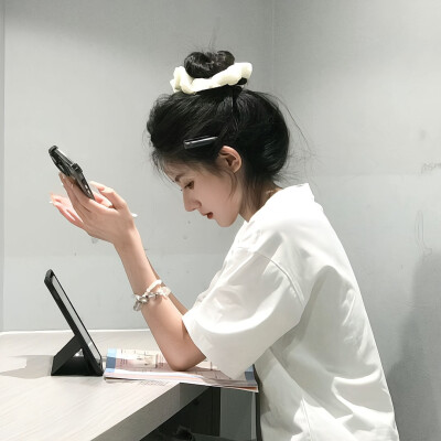 女头
