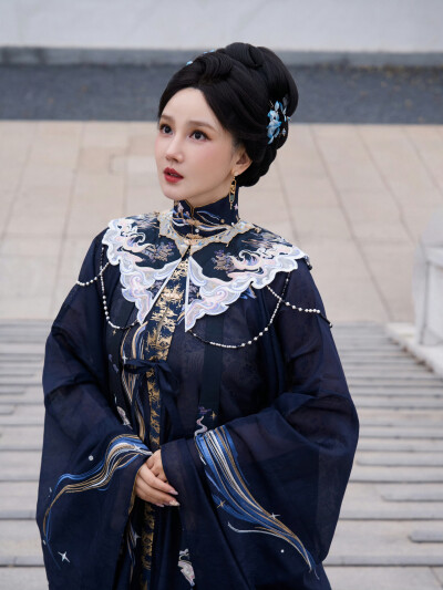 陈小纭