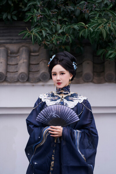 陈小纭