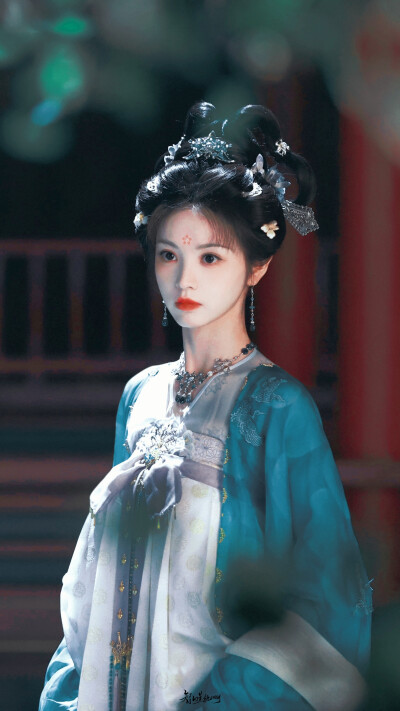 田曦薇 子夜归