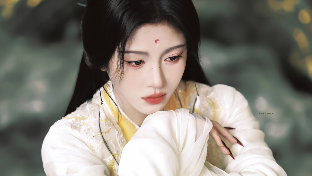 鞠婧祎