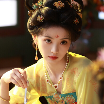 田曦薇