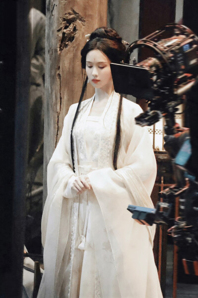 月鳞绮纪 雾妄言