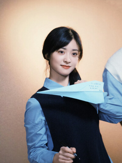 沈月
