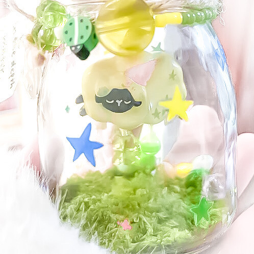 轻轻的亲亲 慢慢闭上眼睛.