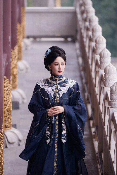 陈小纭