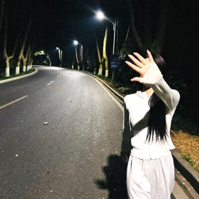 氛围感女头
