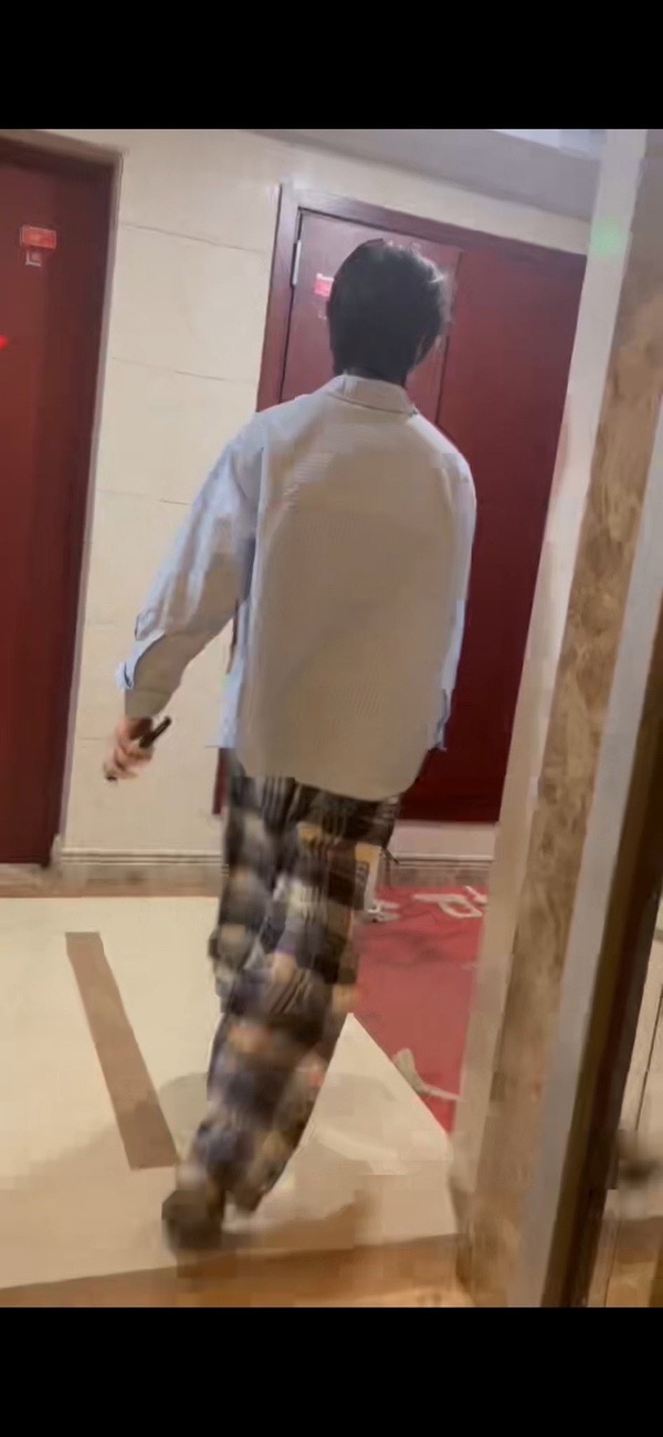 。