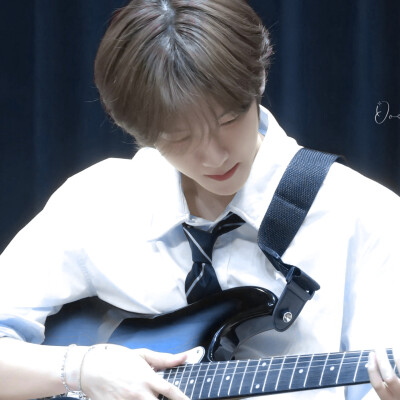 猫是怎么叫的：喵喵 羊是怎么叫的：咩咩 牛是怎么叫的：哞哞 狗是怎么叫的：首先我不是变态，我确实没有什么幻想，毕竟我不是变态。但是该说不说的，我真的不是边台。我也确实说不喜欢，因为这个确实是挺美的，我就…