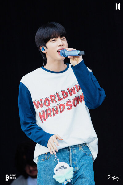 250823
weverse更新硕珍相关
진 (Jin) '#RUNSEOKJIN_EP.TOUR' Photo Sketch
