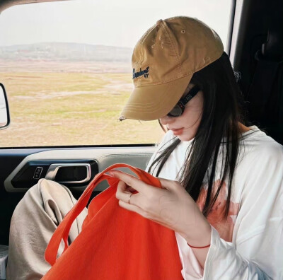 女生头像
