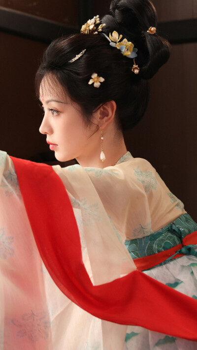子夜归 武祯 田曦薇