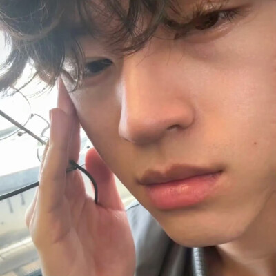 男生头像
因为你说你想要见我所以我才来咯