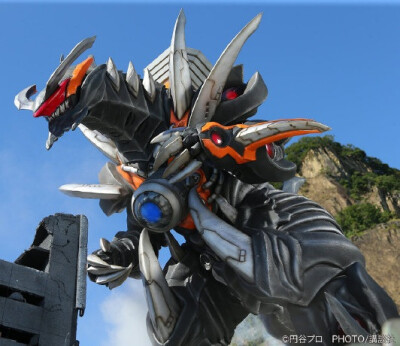 维克特路基艾尔。《银河奥特曼S》。(侵权删)