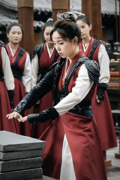 与晋长安 巧儿