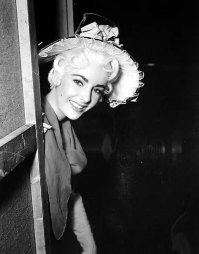 Elizabeth Taylor