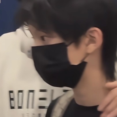 陈思罕
小狗依人（哥控版）