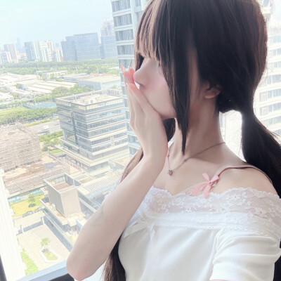 女头