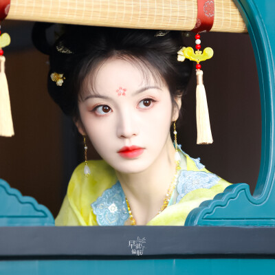 田曦薇