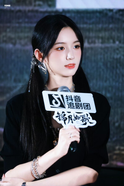 周也