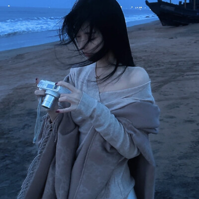 女头