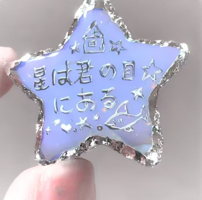 고양이의 머리♡=•ㅅ＜=)☆猫咪大王！！