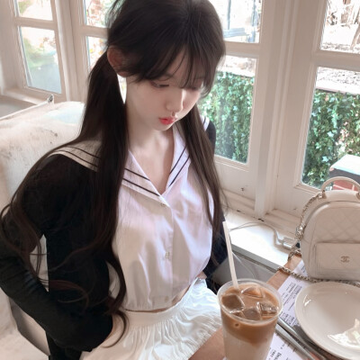 女头