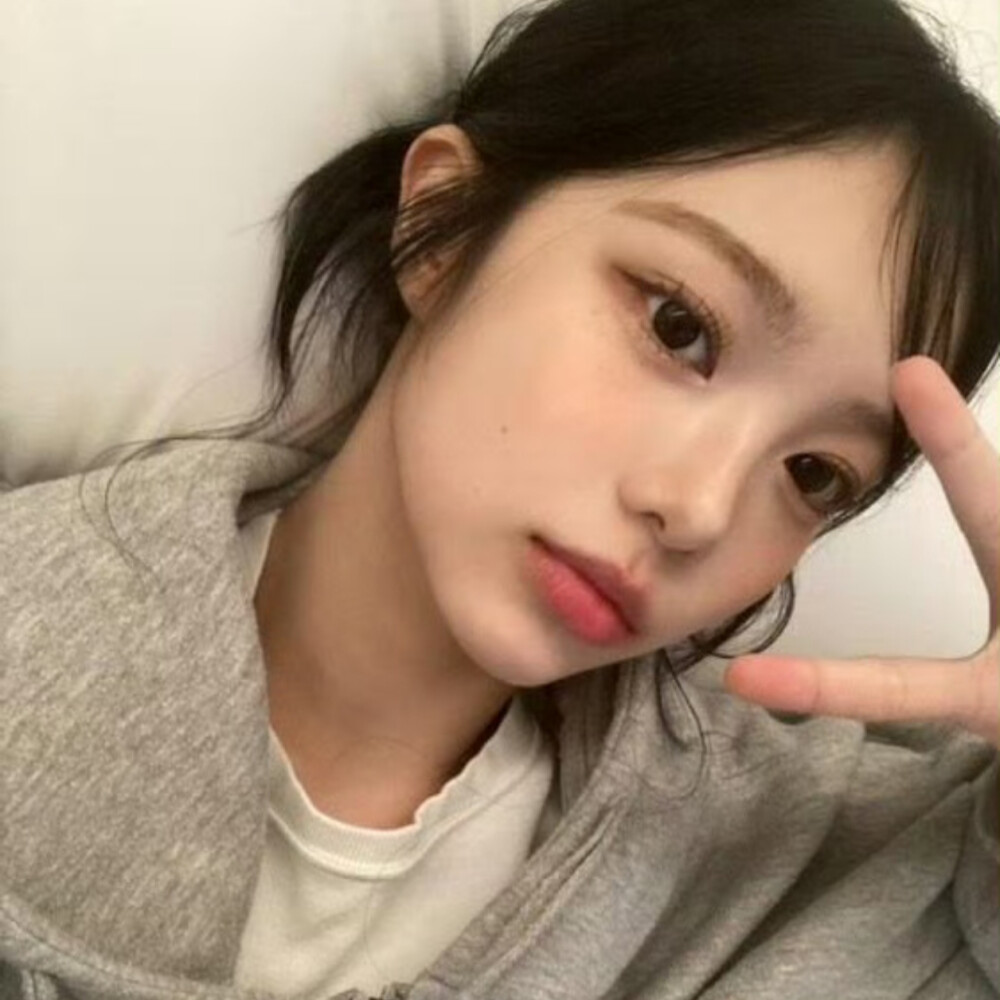 你这个妞是量角器来的吧