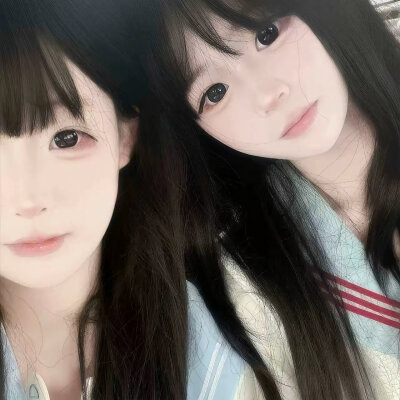 你能不能不要有那么多情绪 我们只是朋友 .