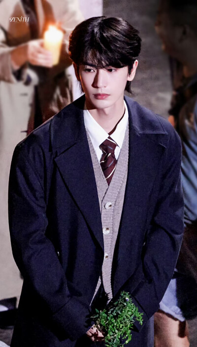 cr.ZENITH丨天穹·张凌赫