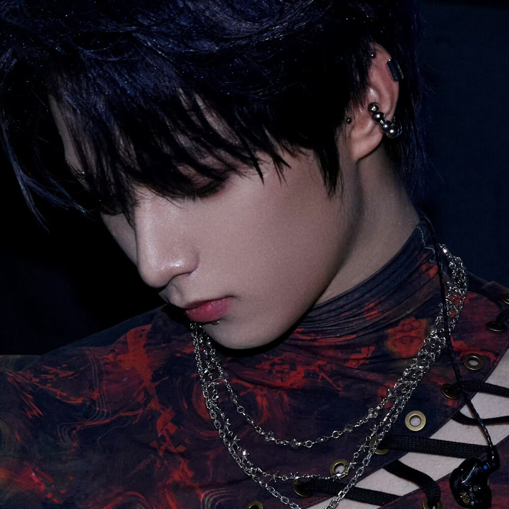 西街少年领头的酷盖8GK